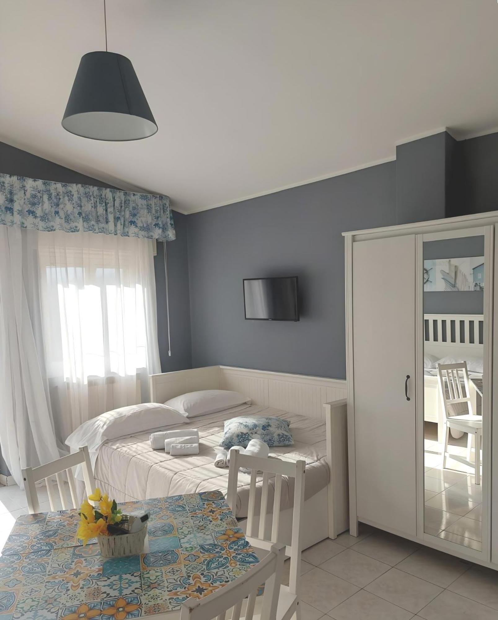 Villa Nadira Giardini-Naxos Kültér fotó