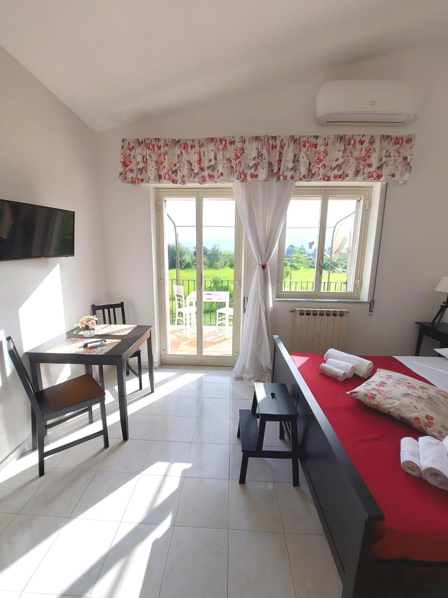 Villa Nadira Giardini-Naxos Kültér fotó